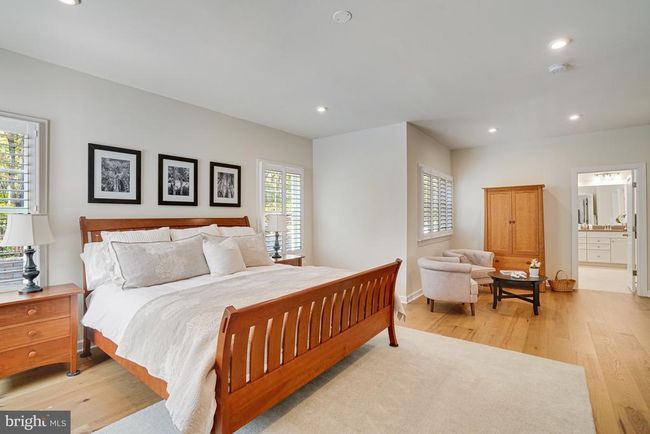 8942 Hubbard Way, House other with 4 bedrooms, 4 bathrooms and null parking in LORTON VA | Image 29
