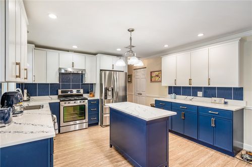 6476 4th Ln, Vero Beach, FL, 32968-9651 | Card Image