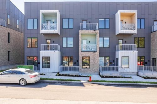 1025 Pacific St, Kansas City, MO, 64106-1245 | Card Image