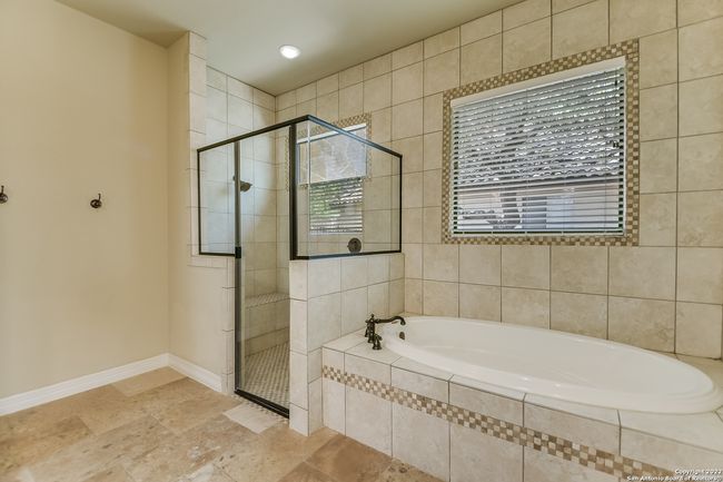 29114 Tivoli Way, House other with 4 bedrooms, 3 bathrooms and null parking in Boerne TX | Image 16