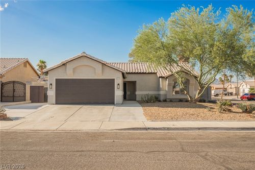 4512 Blue Magic Way, North Las Vegas, NV, 89031-6234 | Card Image