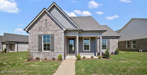 660 Bolivar Dr, Nesbit, MS, 38651 | Card Image