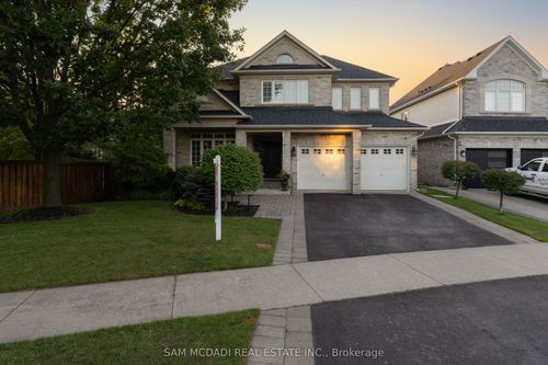 4173 Kane Cres, Burlington, ON, L7M5B9 | Card Image