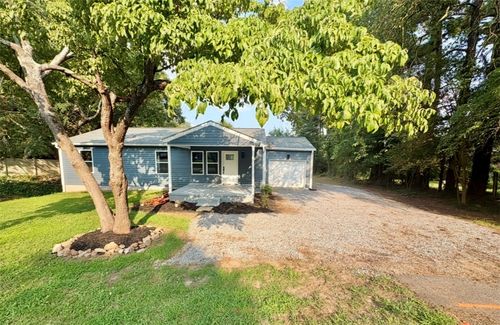 1904 E Calhoun St, Anderson, SC, 29621-2159 | Card Image