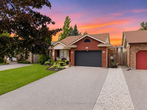 5991 Andrea Dr, Niagara Falls, ON, L2H2Z9 | Card Image