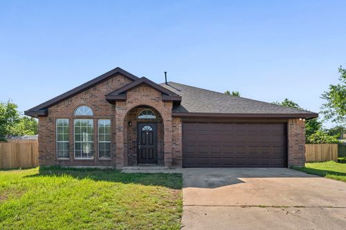 1216 Urban Dr, DeSoto, TX, 75115-7173 | Card Image