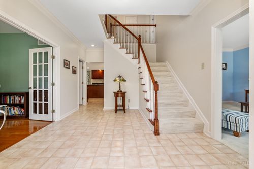 124 Lakeview Ct, Loveland, OH, 45140-7745 | Card Image