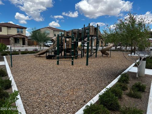 13205 W Claret Cup Rd, Peoria, AZ, 85383-2267 | Card Image
