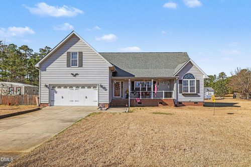 9187 Ramsey St, Linden, NC, 28356-8925 | Card Image