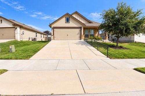 1008 Fannin St, Brenham, TX, 77833-2218 | Card Image