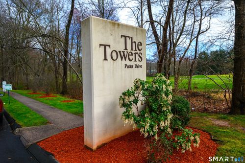 510n-96 Putter Dr, Wallingford, CT, 06492-5048 | Card Image