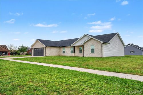 1132 Pollard Plz, Sikeston, MO, 63801-5708 | Card Image
