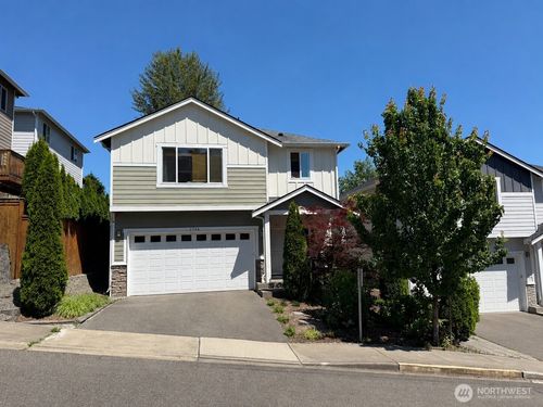 2744 S 120th Pl, Seattle, WA, 98168-5153 | Card Image