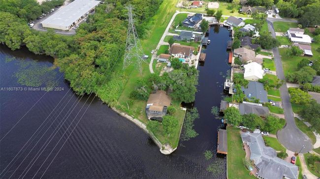 4420 Canal Dr, House other with 2 bedrooms, 3 bathrooms and null parking in Sanford FL | Image 12