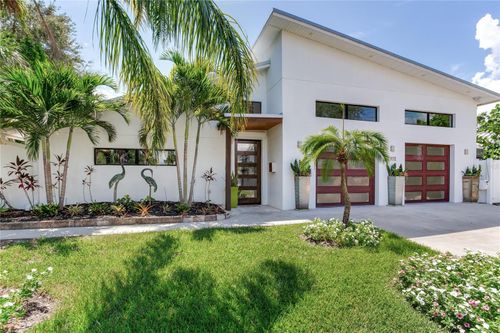 1172 35th Ave Ne, ST PETERSBURG, FL, 33704-1614 | Card Image