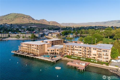 512-322 W Woodin Ave, Chelan, WA, 98816-9152 | Card Image