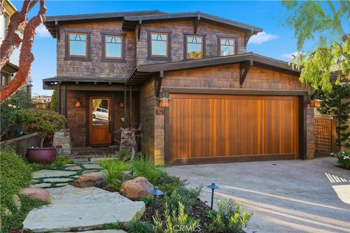 624 6th St, Manhattan Beach, CA, 90266 | Card Image