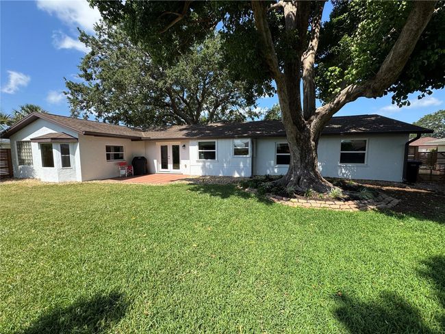 1238 Waterside Ln, House other with 3 bedrooms, 2 bathrooms and null parking in VENICE FL | Image 34