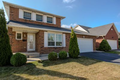 2090 Deer Run Ave, House other with 3 bedrooms, 3 bathrooms and 4 parking in Burlington ON | Image 3