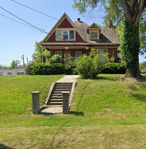 430 E 4th St, Milan, MO, 63556-1408 | Card Image