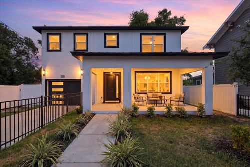 1044 12th Ave S, ST PETERSBURG, FL, 33705-2226 | Card Image