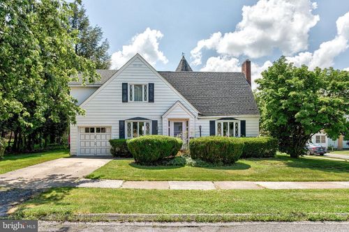 99 N 5th St, PHILIPSBURG, PA, 16866-1439 | Card Image