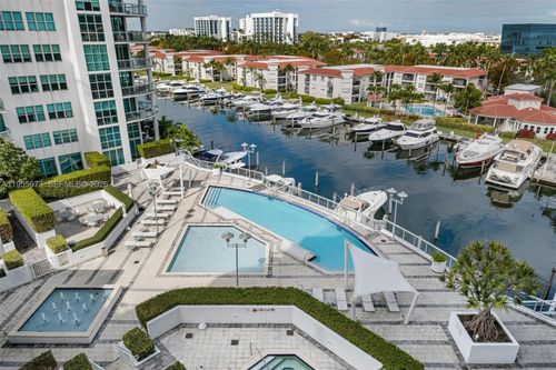 803-3131 Ne 188th St, Aventura, FL, 33180-2764 | Card Image