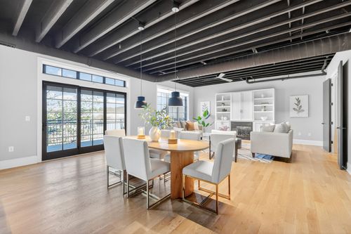 apt-212-320 Liberty Pike, Franklin, TN, 37064-3070 | Card Image