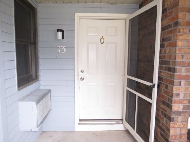 APT-13 - 492 S Street Ext, Condo with 1 bedrooms, 1 bathrooms and null parking in Bristol CT | Image 17