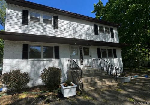 a-408 7th St, East Northport, NY, 11731-2828 | Card Image