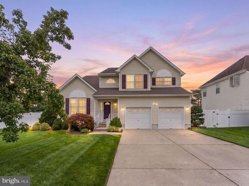 1 Sterling Ct, BLACKWOOD, NJ, 08012-5307 | Card Image