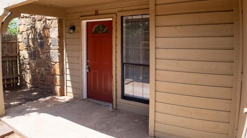 10h-14411 N Pennsylvania Ave, Oklahoma City, OK, 73134-6052 | Card Image