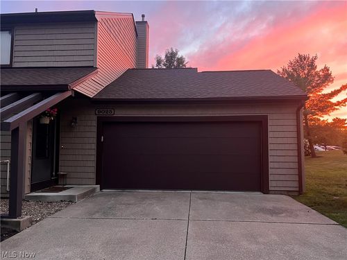 9025 Patriot Dr, Streetsboro, OH, 44241-5791 | Card Image