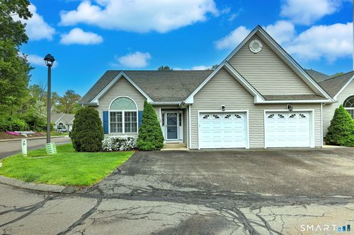 12-30 Prosperity Ct, Southington, CT, 06489-3750 | Card Image