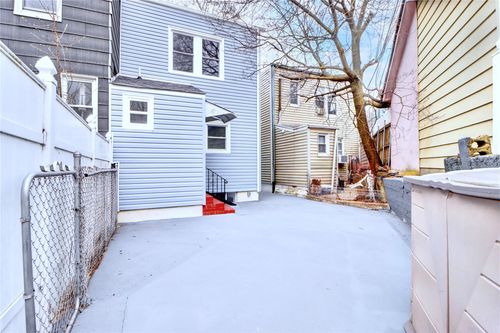 64 Shaler Ave, Glendale, NY, 11385-5270 | Card Image