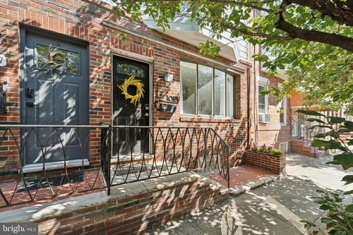 1015 Tasker St, PHILADELPHIA, PA, 19148-1125 | Card Image