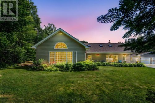 6 Spruce Lane, Boutiliers Point, NS, B3Z4G8 | Card Image