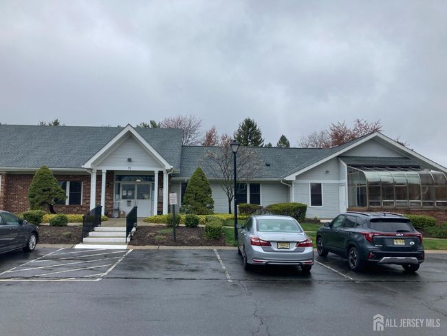191 Wycoff Way W, Townhouse with 2 bedrooms, 2 bathrooms and null parking in East Brunswick NJ | Image 20
