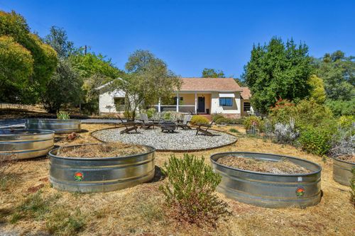60 Lincoln Way, Auburn, CA, 95603-4414 | Card Image
