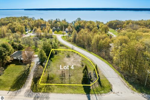 00 S Donnybrook Rd, Suttons Bay, MI, 49682 | Card Image