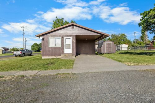 809 N Idaho Ave, Grangeville, ID, 83530-1233 | Card Image