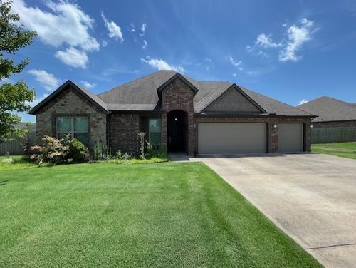 1513 Crestwood Hills Ln, Cave Springs, AR, 72718-6001 | Card Image