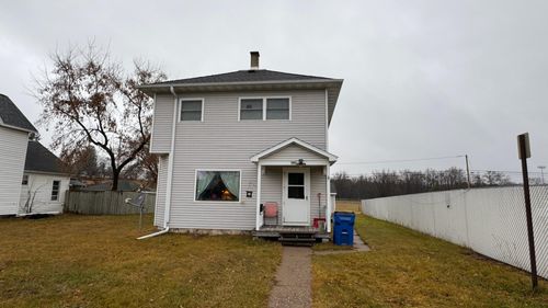 108 W 3rd St, Merrill, WI, 54452-2329 | Card Image