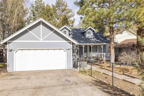 260 Turlock Dr, Big Bear City, CA, 92314 | Card Image