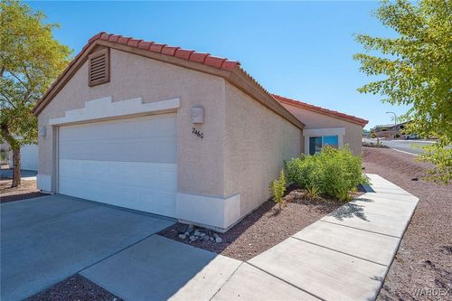 2460 Topanga Dr, Bullhead City, AZ, 86442-8468 | Card Image