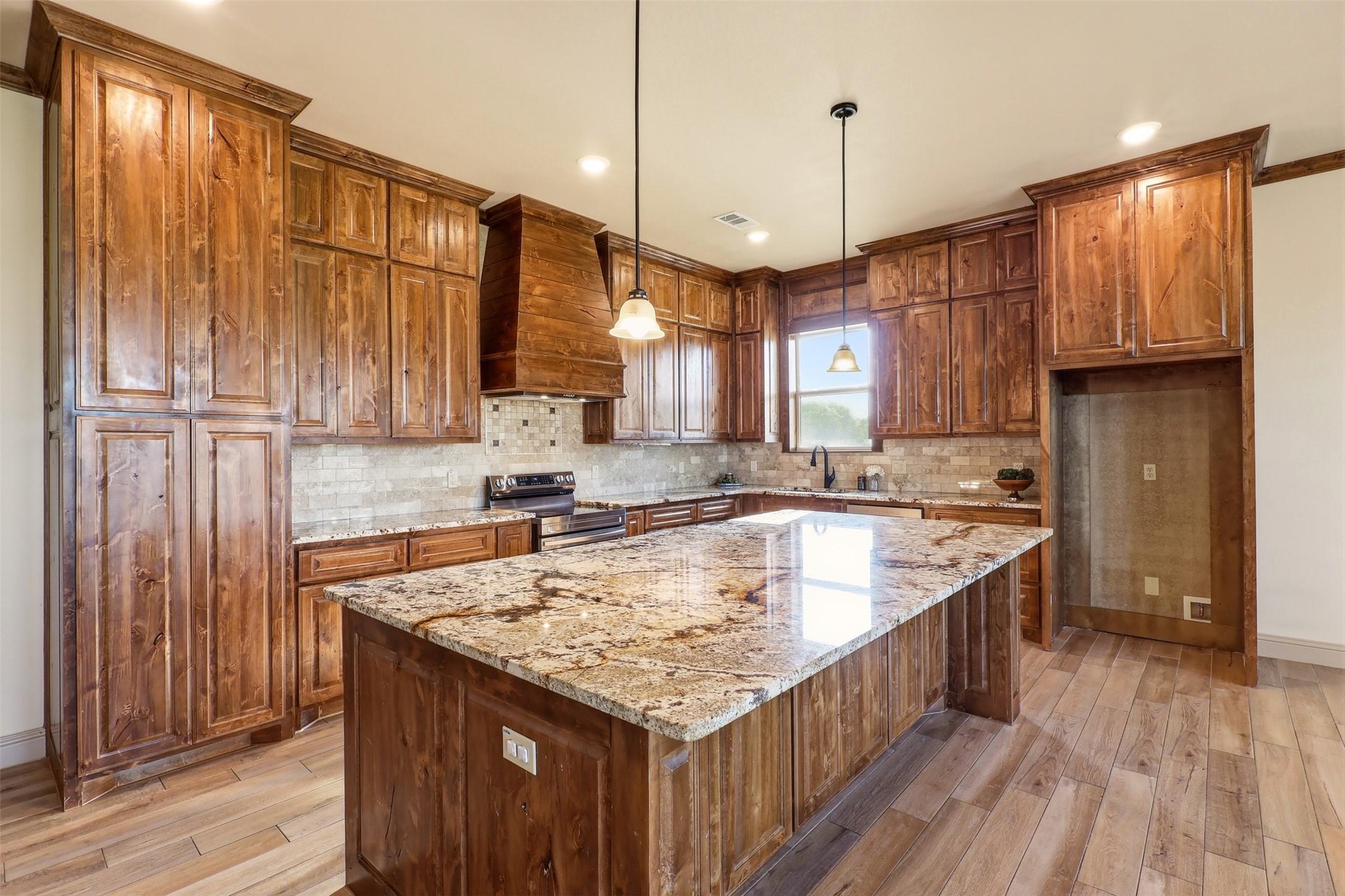Residential in Trenton 4