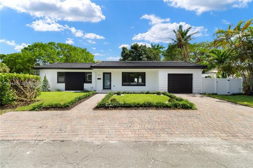 10 Nw 100th St, Miami Shores, FL, 33150-1200 | Card Image