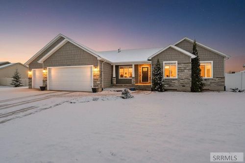 3868 Willow Ridge Dr, Ammon, ID, 83406-5079 | Card Image