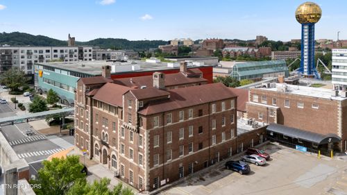 301-535 Locust St, Knoxville, TN, 37902-2139 | Card Image