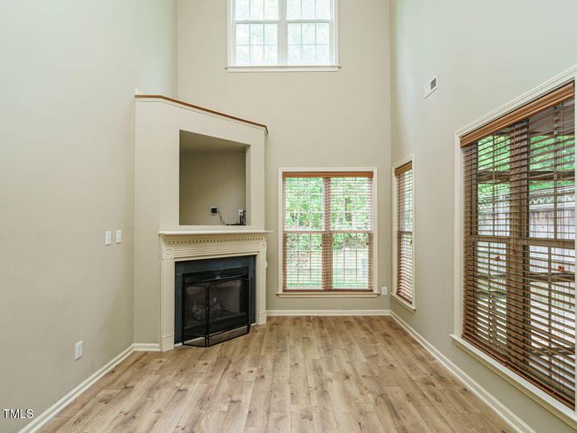 006-1280x960-living-room | Image 6